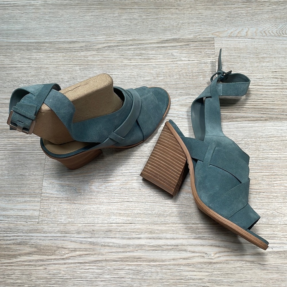 Marc Fisher LTD Valen Sandal